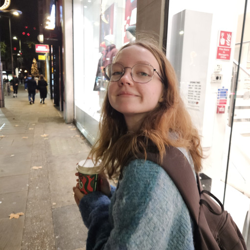 Photo of Amy Chaplin