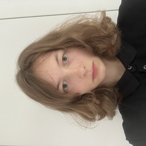 Photo of Anna Richardson