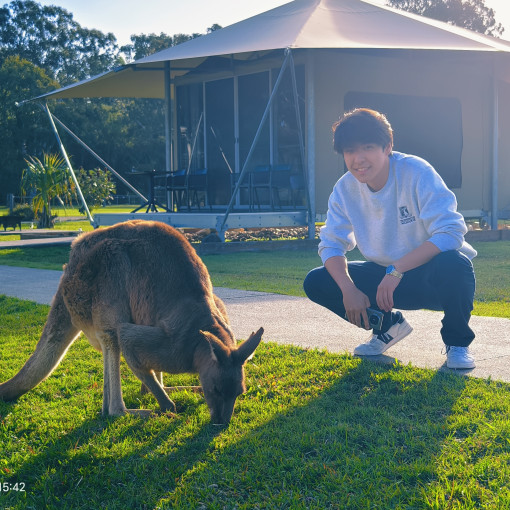 Photo of Alexander Kang
