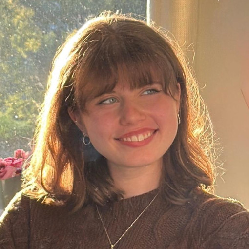 Photo of Emily Holden