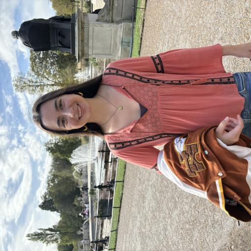 Photo of Eva Thomas