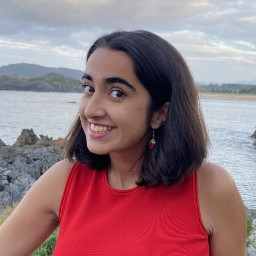 Photo of Gabriela Mir