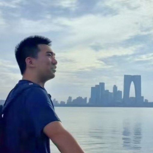 Photo of Guanzhong Yang