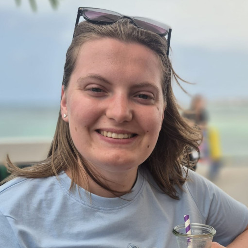 Photo of Jessica Mead