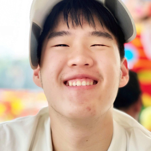 Photo of Korn Niruttinanon