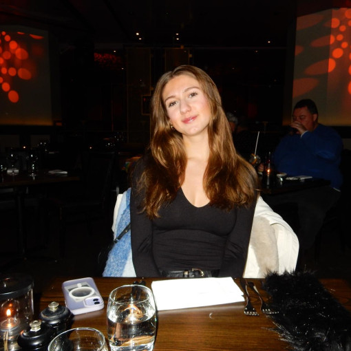Photo of Lizzie Jarrold