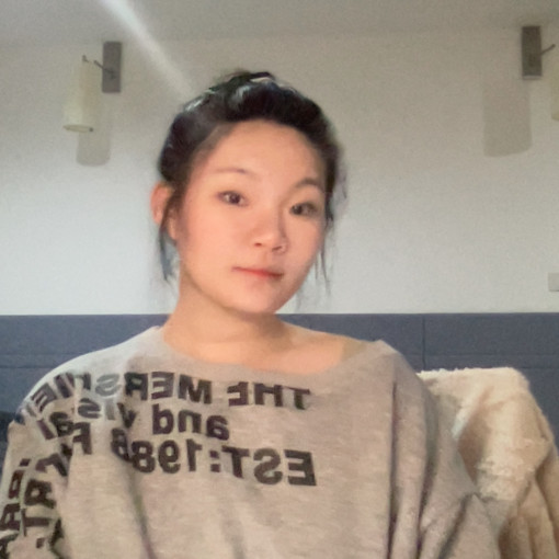 Photo of Lisa Li