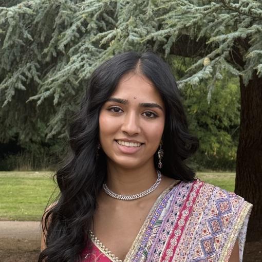 Photo of Maya Naik