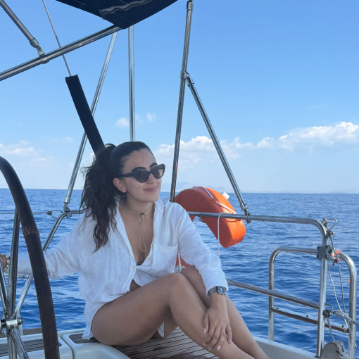 Photo of Neeka Garoosi