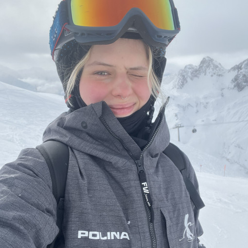 Photo of Polina Pasalska