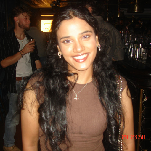 Photo of Rhea Ponugubati