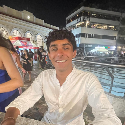 Photo of Roshan Bahia