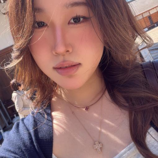 Photo of Sophia Seo