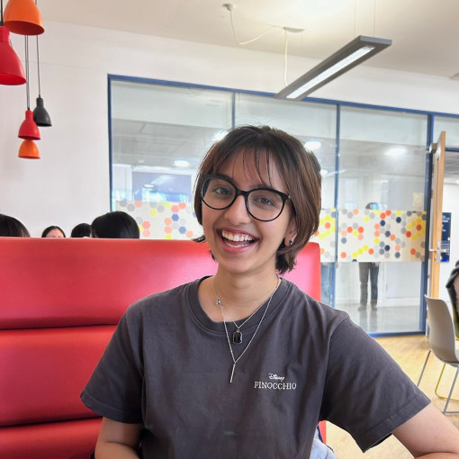 Photo of Sara Tiwari