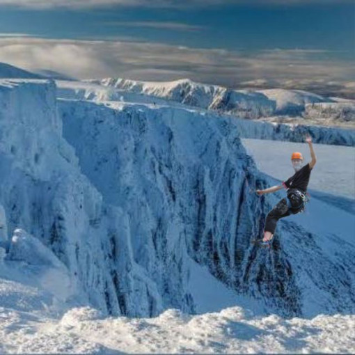 Photo of Tom Cumming