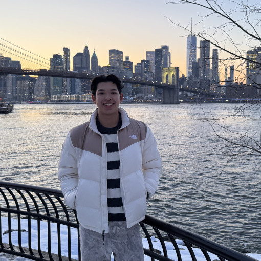 Photo of Timothy Lee