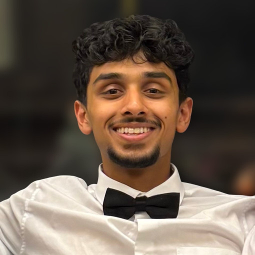 Photo of Vishrut Pisupati