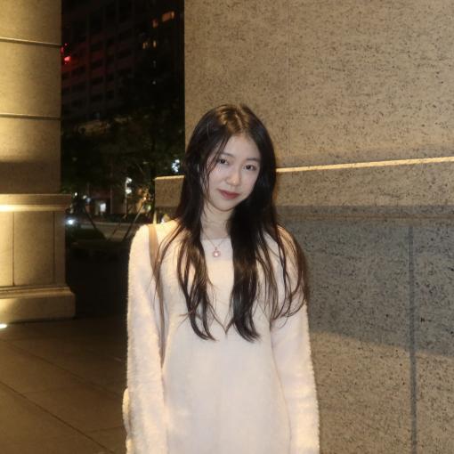 Photo of Anna Su