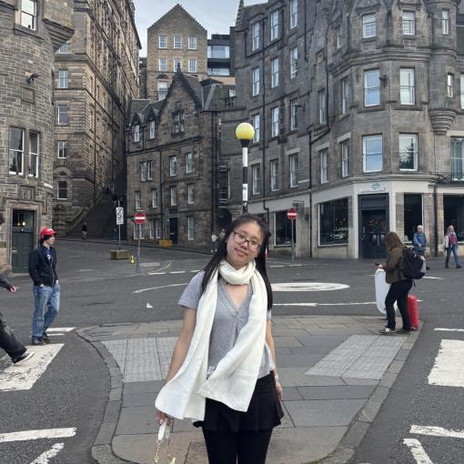 Photo of Yen Xu